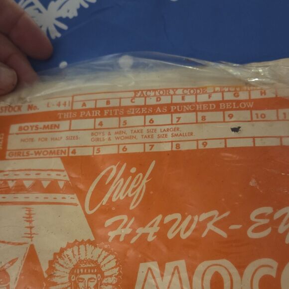 Vintage Chief Hawk-Eye Mocc Leather Moccasin Kit Native American Sandra Marion - Picture 7 of 8